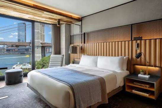 1 Hotel Brooklyn Bridge